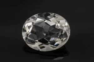 Crystal (Sfatik) 5.31 Carat / 5.83 Ratti - Front View