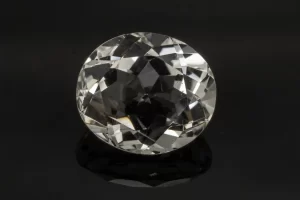 Crystal (Sfatik) 5.70 Carat / 6.26 Ratti - Front View