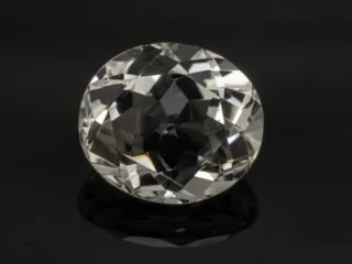 Lab-Certified Crystal Stone 5.70 Carat - 6.26 Ratti Sphatik