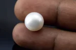Radiant Cultured Pearl 10.22 Carat / 11.23 Ratti - Round Cut - Size Reference