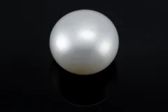 Radiant Cultured Pearl 10.22 Carat (11.23 Ratti) - Round Cut - Front View