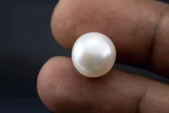 Cultured Pearl 10.60 Carat / 11.65 Ratti - Round Shape - Size Reference