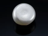 Radiant Cultured Pearl 5.83 Carat / 6.41 Ratti - Round Cut - Back View