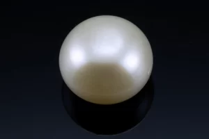 Radiant Cultured Pearl 6.07 Carat (6.67 Ratti) - Round Cut - Front View