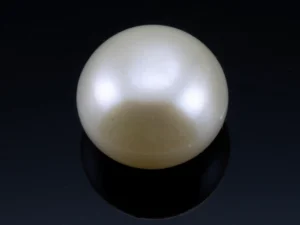 Radiant Cultured Pearl 6.07 Carat (6.67 Ratti) - Round Cut - Front View