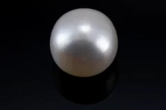 Radiant Cultured Pearl 7.41 Carat / 8.14 Ratti - Round Cut - Front View2
