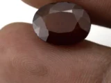 Hessonite (Gomed) 6.36 Carat / 6.99 Ratti - Size Reference