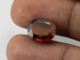 Hessonite (Gomed) 9.50 Carat / 10.44 Ratti - Size Reference
