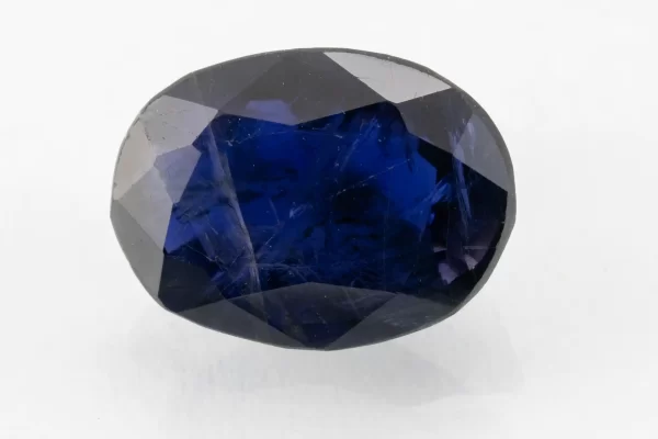 Iolite (Neeli) 3.66 Carat / 4.02 Ratti - Front View