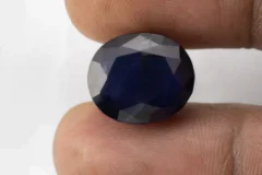 Iolite (Neeli) 3.95 Carat / 4.34 Ratti - Size Reference