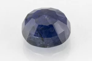 Iolite (Neeli) 4.85 Carat / 5.33 Ratti - Back View