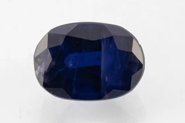 Iolite (Neeli) 4.87 Carat / 5.35 Ratti - Front View