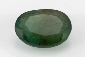 Natural Jambia Emerald (Panna) 4.65 Carat / 5.11 Ratti - Front View