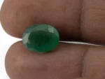 Natural Jambia Emerald (Panna) 4.67 Carat / 5.13 Ratti - Size Reference