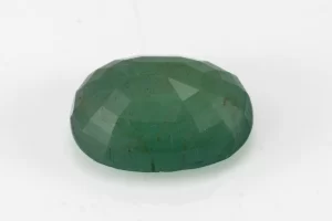 Natural Jambia Emerald (Panna) 9.85 Carat / 10.82 Ratti - Back View