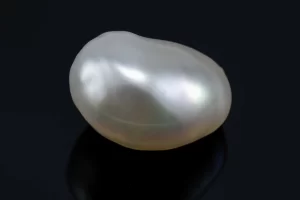 Certified Keshi Pearl 5.845 Carat - 6.423 Ratti - Back View