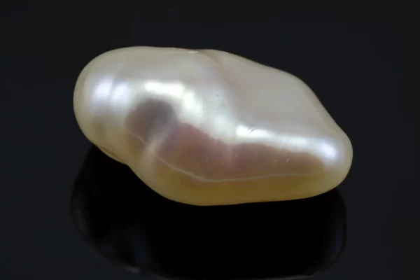 Certified Keshi Pearl 6.09 Carat (6.69 Ratti)- Front View