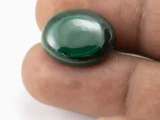 Malachite (Kidney Stone) 20.40 Carat / 22.42 Ratti - Size Reference