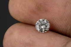 Moissanite 0.74 Carat / 0.81 Ratti - Size Reference