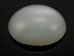 Moonstone (Chandramani) 12.08 Carat / 13.27 Ratti - Front View