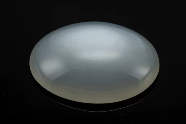 Moonstone (Chandramani) 5.46 Carat / 6.00 Ratti - Front View