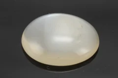 Moonstone (Chandramani) 5.63 Carat / 6.19 Ratti - Front View