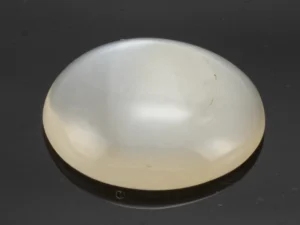 Moonstone (Chandramani) 5.63 Carat / 6.19 Ratti - Front View