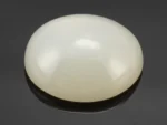 Moonstone (Chandramani) 6.31 Carat / 6.93 Ratti - Front View