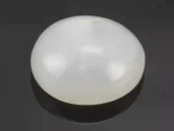 Moonstone (Chandramani) 7.22 Carat / 7.93 Ratti - Front View