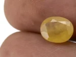 Natural Nizerian Yellow Sapphire 3.55 Carat / 3.90 Ratti Size Reference