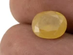 Natural Nizerian Yellow Sapphire 4.15 Carat / 4.56 Ratti Size Reference