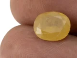 Natural Nizerian Yellow Sapphire 4.15 Carat / 4.56 Ratti Size Reference