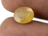 Natural Nizerian Yellow Sapphire 4.30 Carat / 4.72 Ratti Size Reference