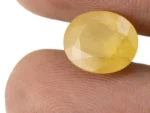 Natural Nizerian Yellow Sapphire 6.40 Carat / 7.03 Ratti Size Reference