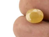 Natural Nizerian Yellow Sapphire 6.60 Carat / 7.25 Ratti Size Reference