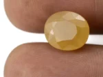 Natural Nizerian Yellow Sapphire 6.90 Carat / 7.58 Ratti Size Reference