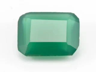 Original Onyx Stone 4.15 Carat octangle green gemstone