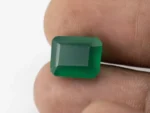 Natural Green Onex 6.10 Carat - Size Reference
