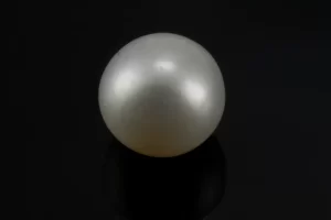 Pearl 4.25 Carat - 4.67 Ratti - Ball Shape