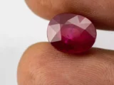Size Reference: Authentic Ruby (Manek) 5.20 Carat / 5.71 Ratti - Size Reference