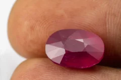 Size Reference: Authentic Ruby (Manek) 7.52 Carat / 8.26 Ratti - Size Reference