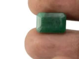 Sapota Emerald (Panna) 6.21 Carat / 6.82 Ratti - Size Reference