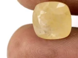 Stunning Natural Yellow Sapphire (Pukhraj) 7.02 Carat/7.71 Ratti - Size Reference