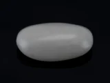 White Coral Stone 4.67 Ratti - 4.25 Carat Safed Moonga Front View