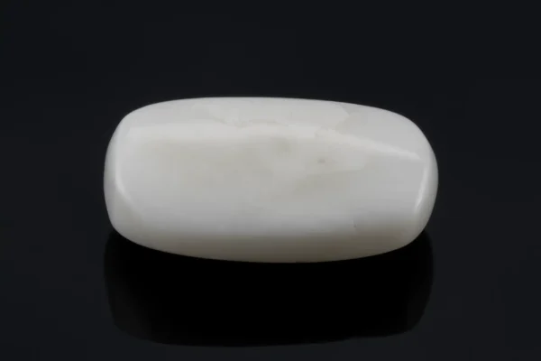 White Coral (Safed Moonga) 4.96 Carat - 5.45 Ratti - Image 2