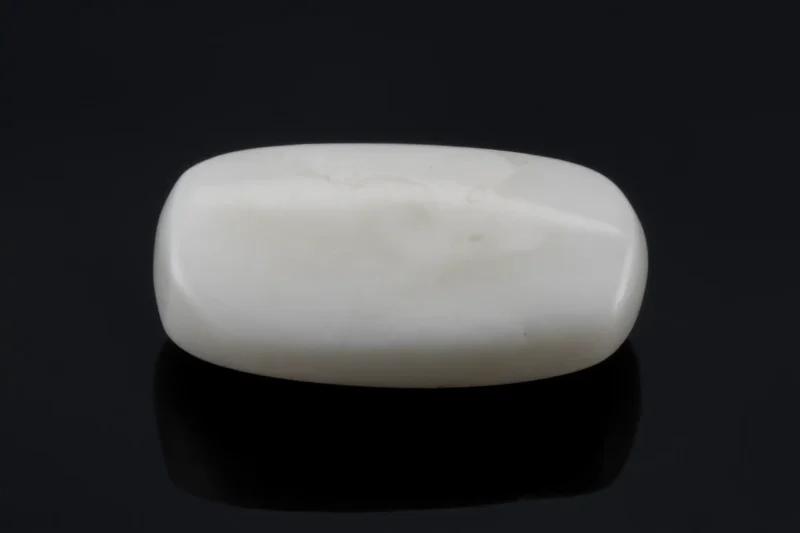 White Coral (Safed Moonga) 4.96 Carat - 5.45 Ratti - Image 2