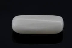 White Coral Stone 5.66 Ratti - 5.15 Carat Safed Moonga Back View