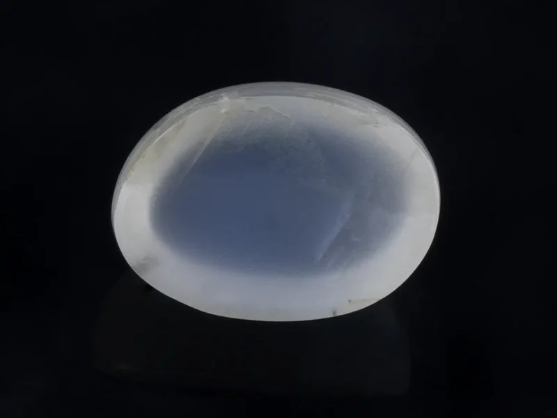 Natural Blue Moonstone Chandramani 6.70 Carat (7.36 Ratti) – Back view