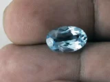 Natural Blue Topaz Stone 4.85 Carat – In Palm