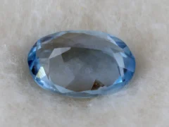 Natural Blue Topaz Stone 6.44 Carat – Side View